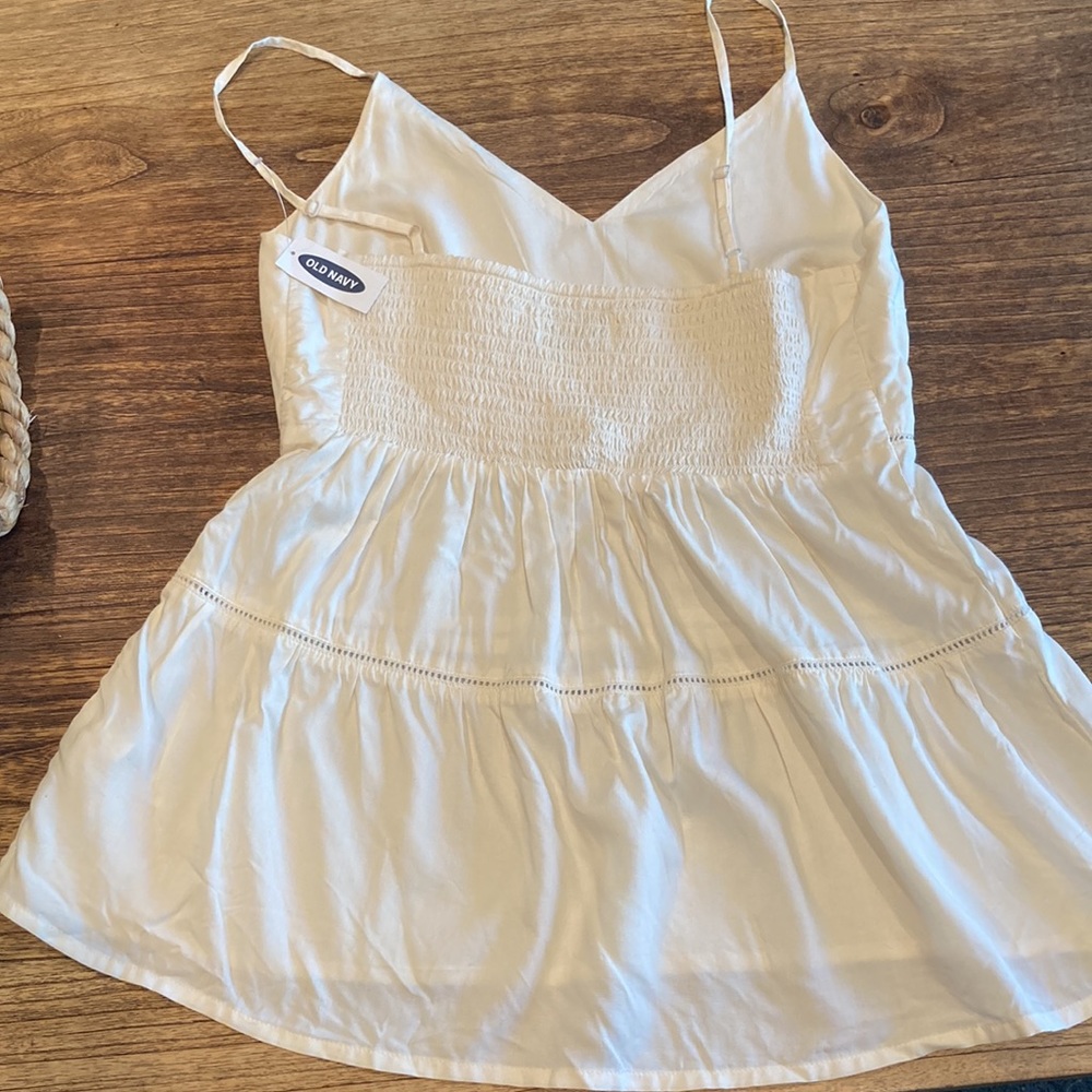 Old navy top NWT - Picture 7 of 7